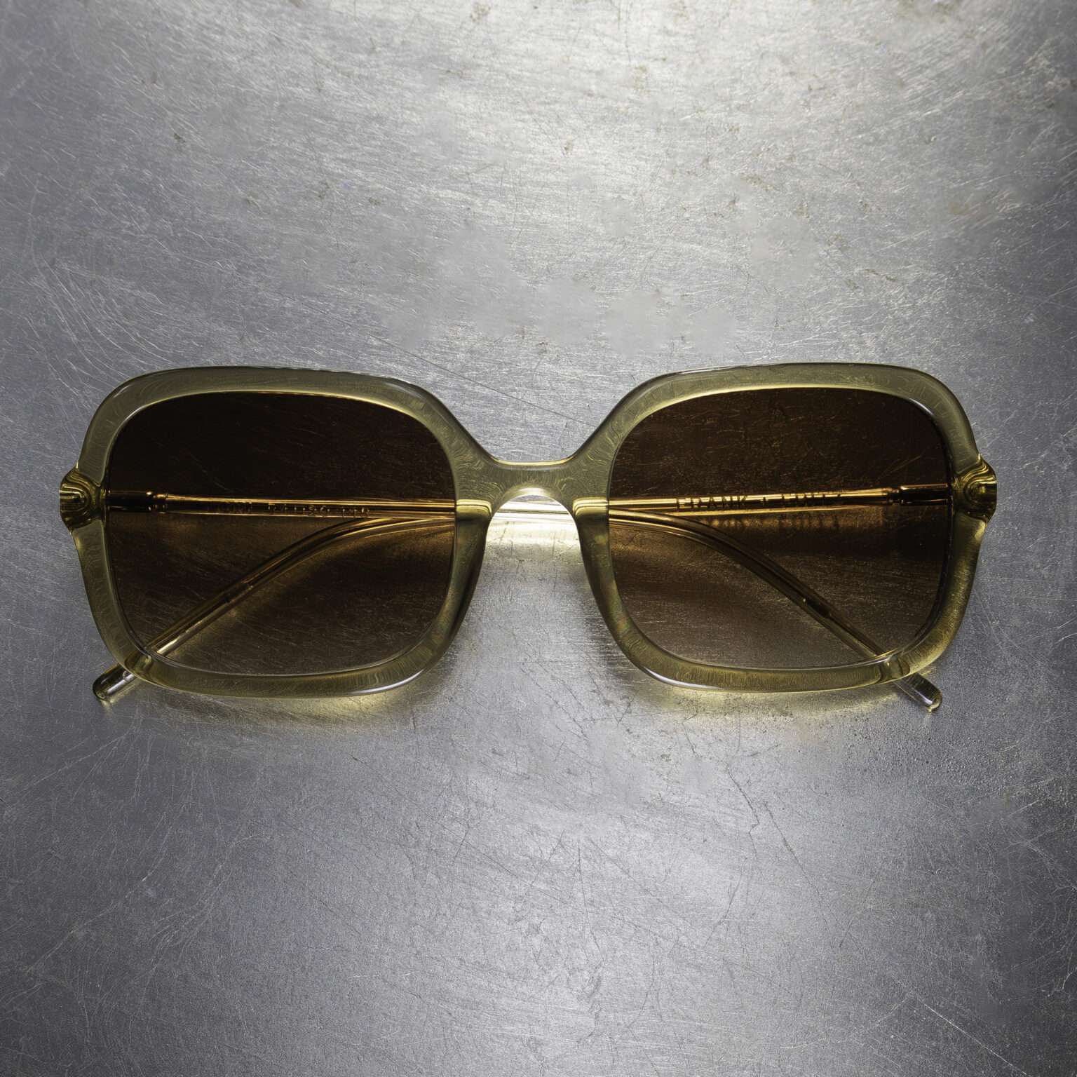 LONI | Vintage Gold